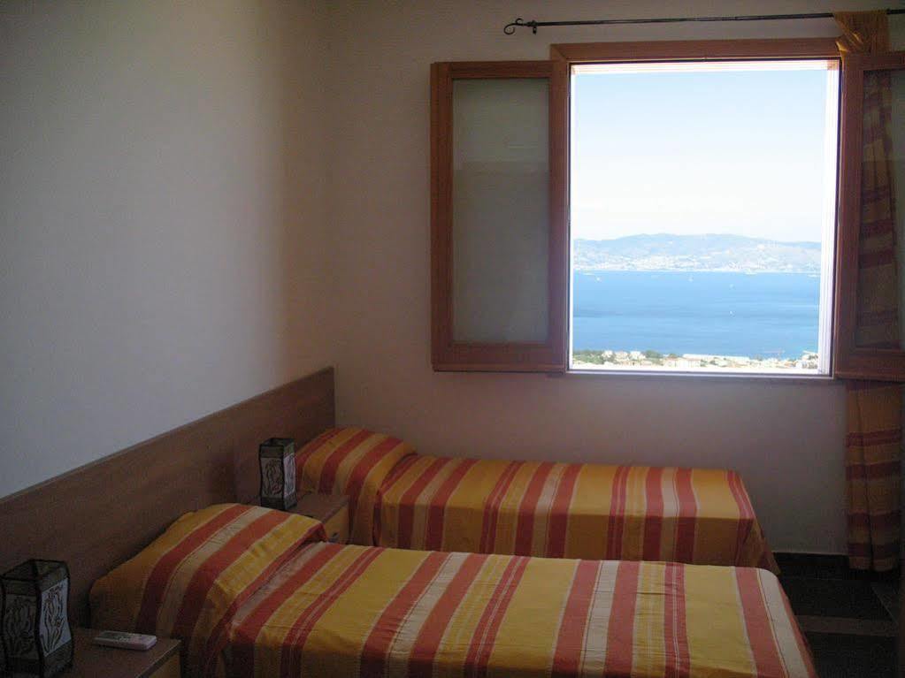 Il Giardino Di Ausonia Bed & Breakfast Reggio Calabria Exterior photo